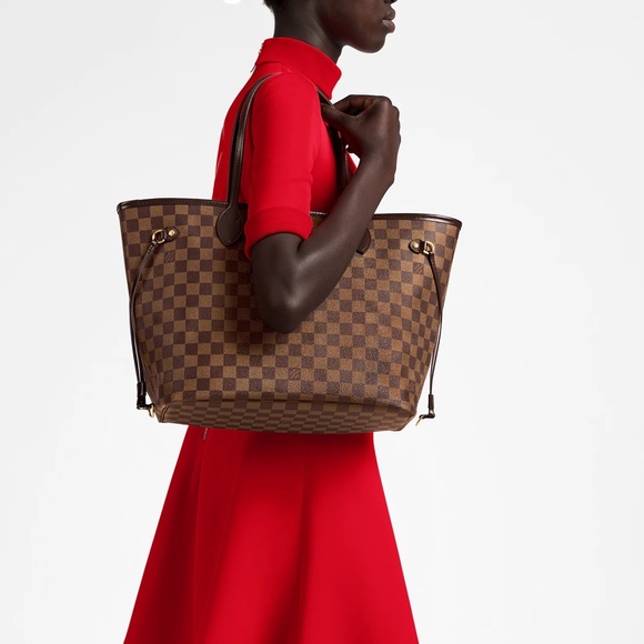 Louis Vuitton Neverfull MM - Picture 5 of 8